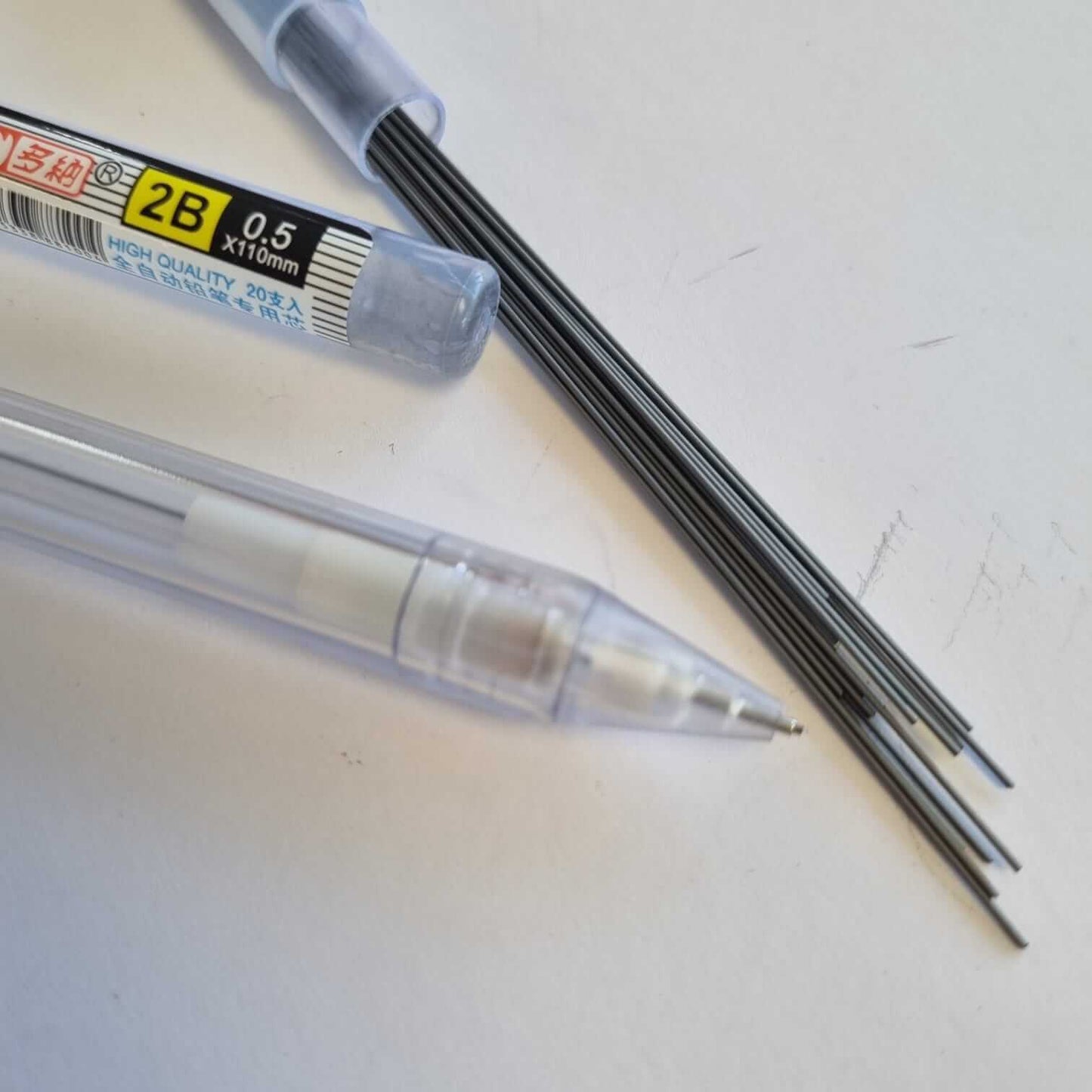 Artistic Essentials: Mechanical Pencil & Re-fill!