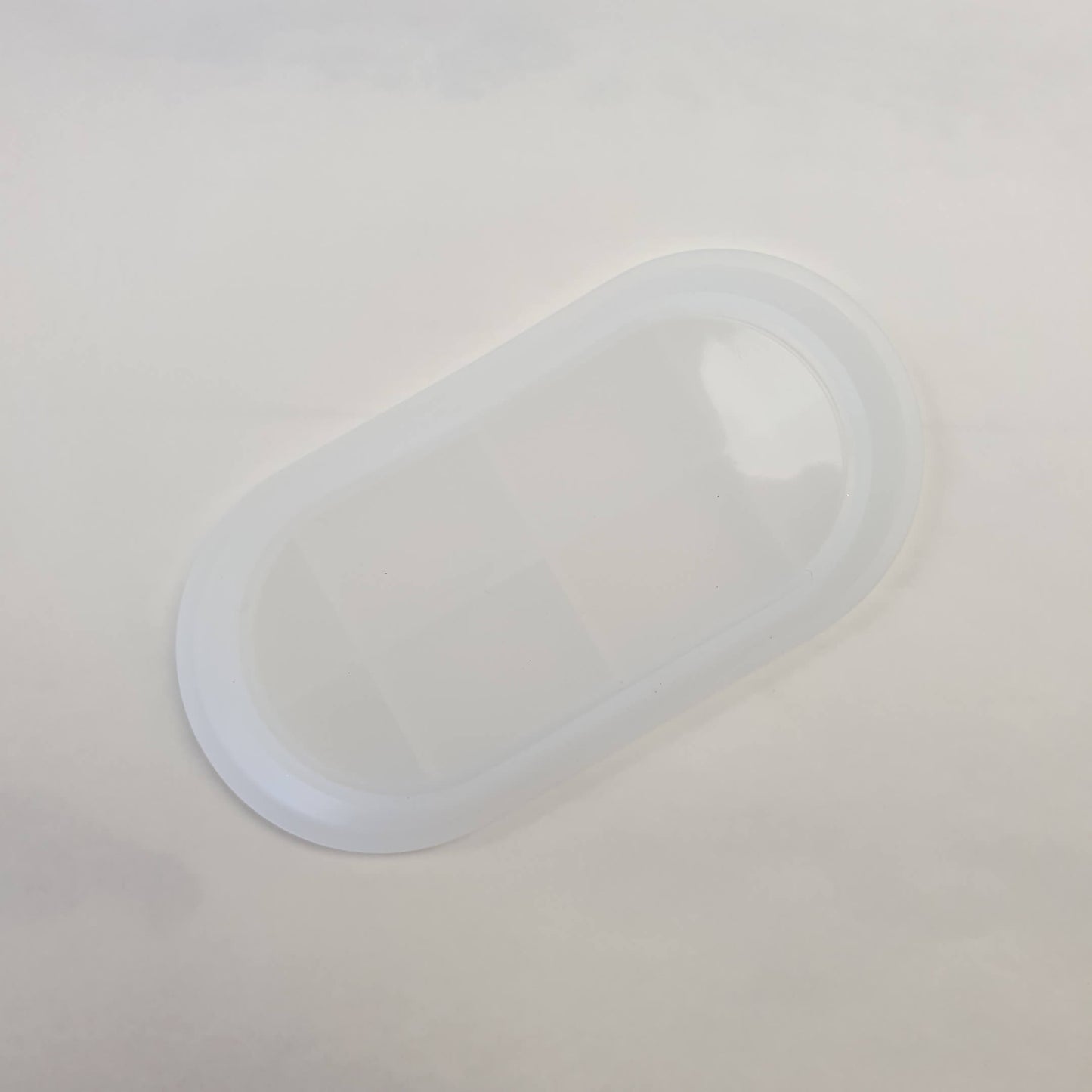 Silicone Mould for Resin Crafts - Sleek Narrow Edge Oval Tray