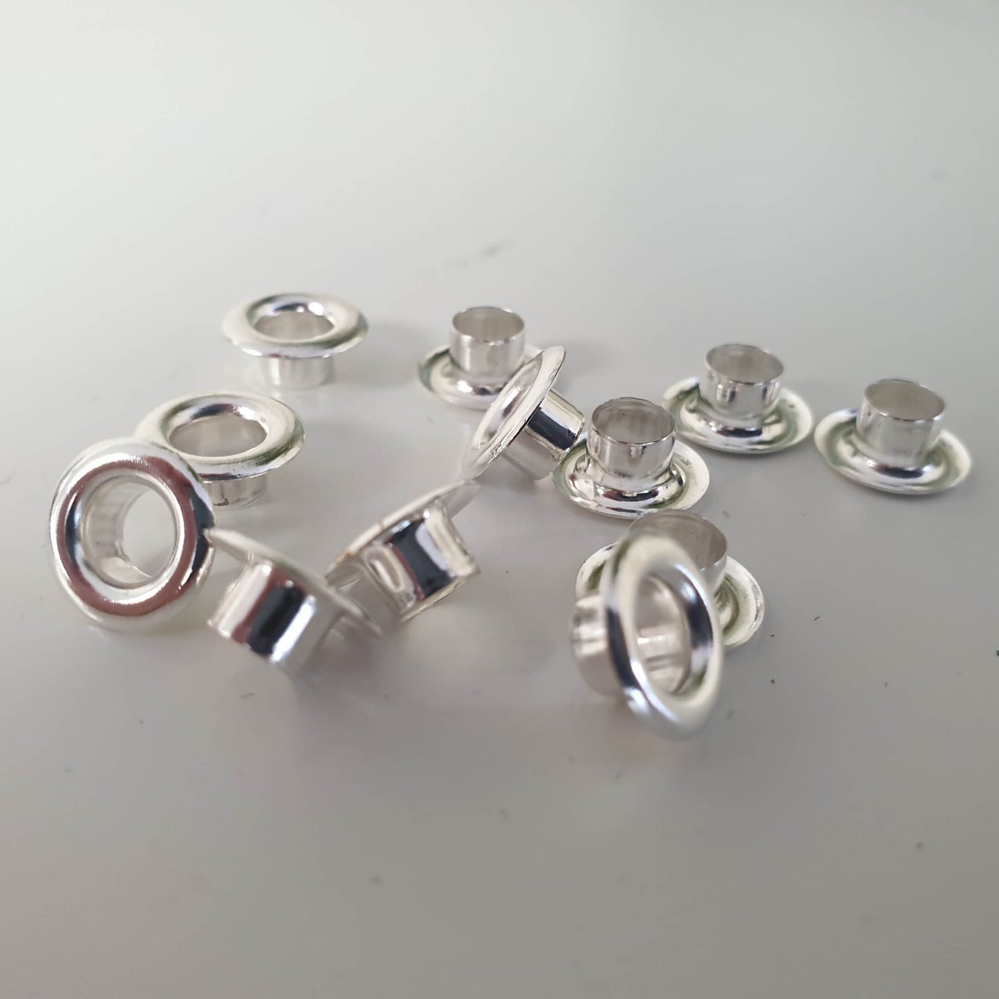 Silver Plated Metal Bead Caps: Pack of 32