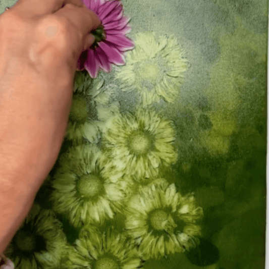 Crafty Friends Retreat: Botanical Impressions: Gelli Printing Nature's Beauty 30th May @ 1:00pm – 3:00pm